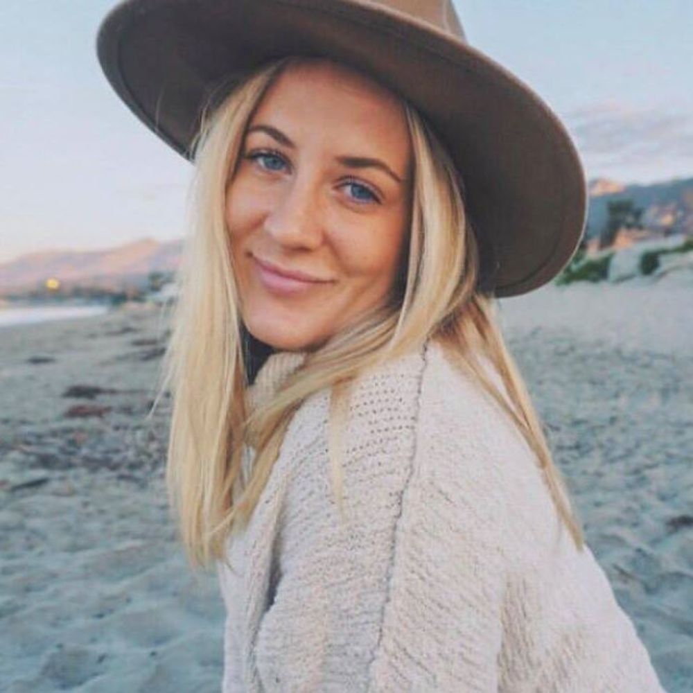 Meet your Posher, Jena